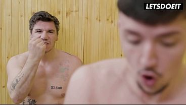 Gatita Gets Stuck in Sauna and Takes Big Dick from Yeri & Denis - LATINA MILF