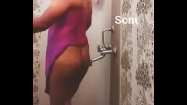Download Video - Sonusissy hot bath