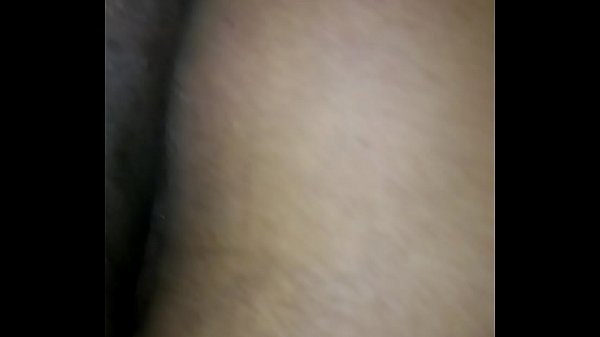 thumb pulling my trap while d