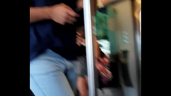 Download Video - Mala grande no trem big bulge