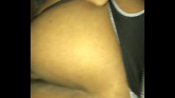 Fucking a light skin chick I met on tinder