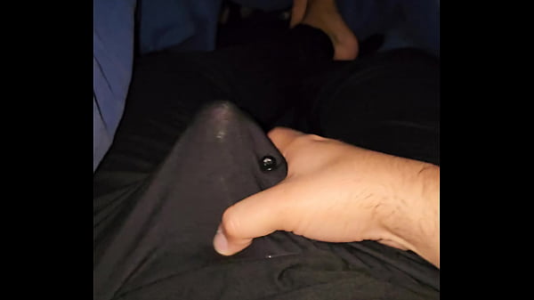 Abre tu boca que te voy a dar leche de mi verga