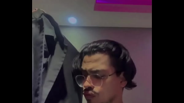 finalmente testar minha skin full social numa formatura cheia de universitárias e open bar/foodcomo eu amo minha vida