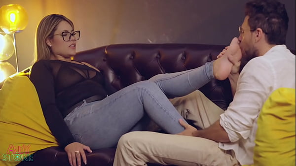 FAKE THERAPIST FUCK A COLOMBIAN FRIGID WOMAN TO FIX HER SEXUAL LIBIDO
