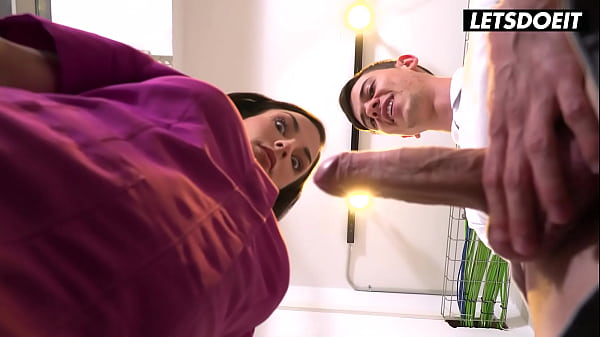 Huge Tits Maid Medusa Needs Big Cock In Her Pussy - HORNY HOSTEL