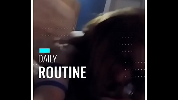 Download Video - Mamando una vergota grande y gruesa disfrut&aacute;ndola al maximo