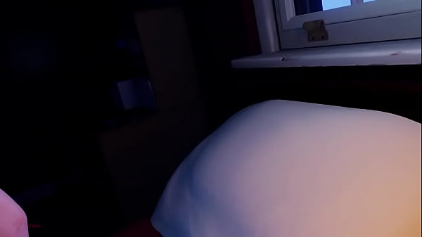 hot ass chick my bruh