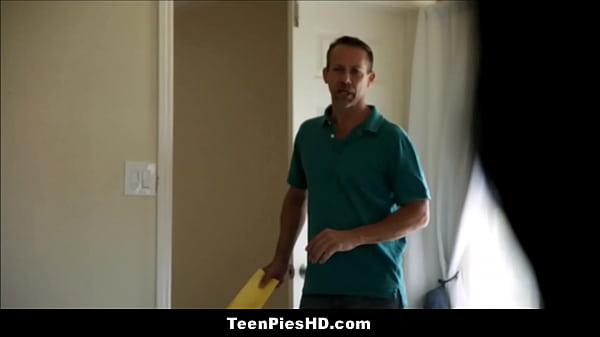 Download Video - Cute Virgin Black Muslim Teen Has Sex With Creampie With White American Man To Avoid Travel Ban