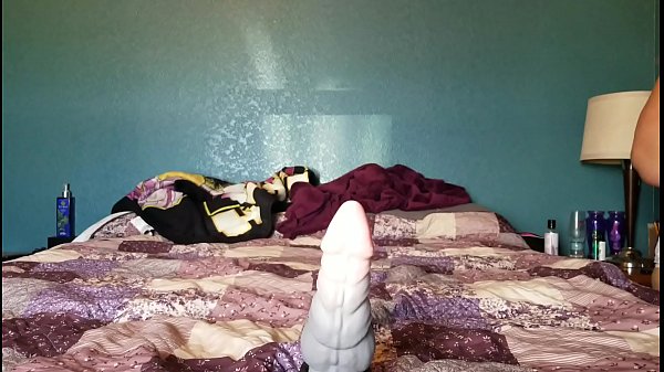 Onyx tackles her Bad Dragon again!