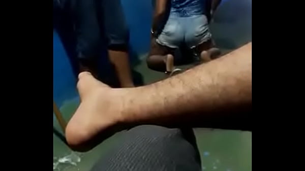 Download Video - F&aacute;tima Chupetinha&comma; Dando Uma Mamada Faminta na Mamadeira do Cachaceiro Josias no Bar "Mam&atilde;e N&atilde;o Me Acha"