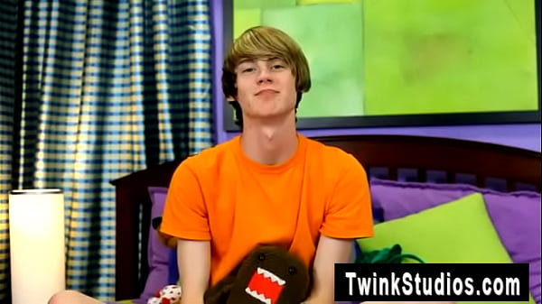 Gay twinks Elijah White is another Florida-nati...