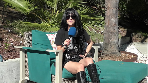 CASTING WITH HORNY PENELOPE REED