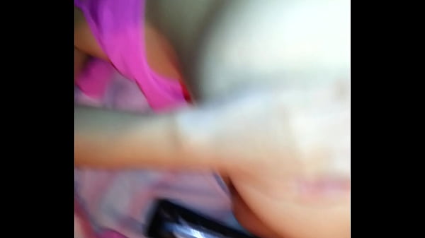 my skinny caderona opens her ass