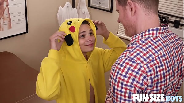 FunSizeBoys Hairless twink takes big dick bareb...