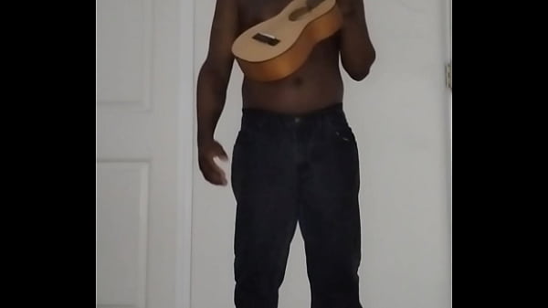 Continuing singing and dancing for free 4