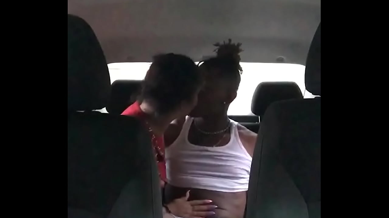 Mi madrastra me folló en el auto (Handsomedevan & vanty vixen
                   teen fucking interracial ass milf butt tattoo amateur closeup busty bigcock cowgirl mom big ass college big cock big dick carsex anal sex muchos negros