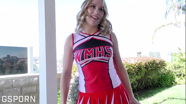 Novinha do Rio de Janeiro fodeu com Leo Ogro e Antonyvtt pro Jr Doidera gravar