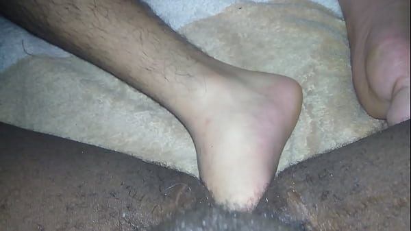 Download Video - Latin guy foot fucking mest