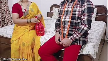 Download Video - Tailor Fucking Hot indian Women at His Shop&period; Hindi Audio Video