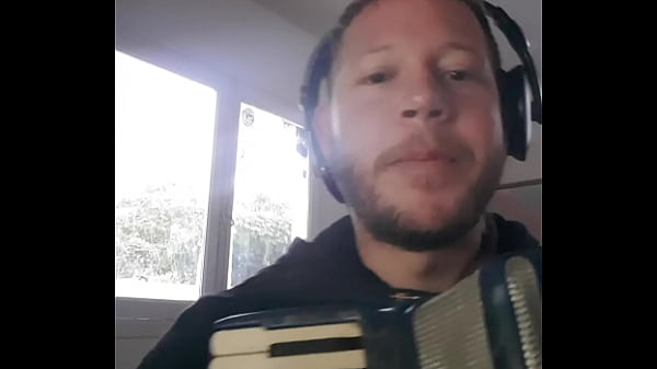 accordion song quiero ser tu sombra