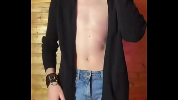 Gimme? #gay #LGBTQIA #hot #cute #twink #teen