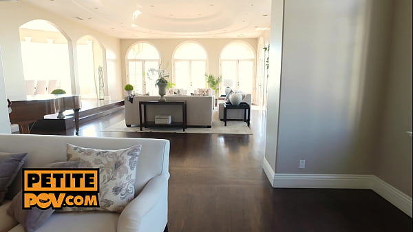 Emma Hix Gets Wild And Does Whatever You Want