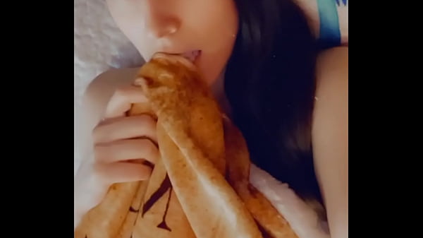 Download Video - M&aacute;s clips calientes en lencer&iacute;a&comma; desnuda y masturb&aacute;ndome Agosto de 2020