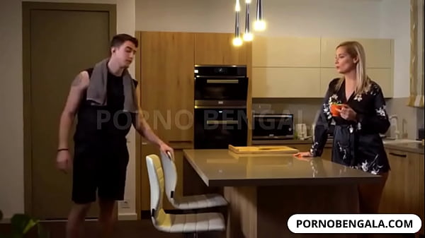 Download Video - MADRASTA N&Atilde;O CONSEGUIU SEGURAR O TES&Atilde;O E FUDEU COM ENTEADO