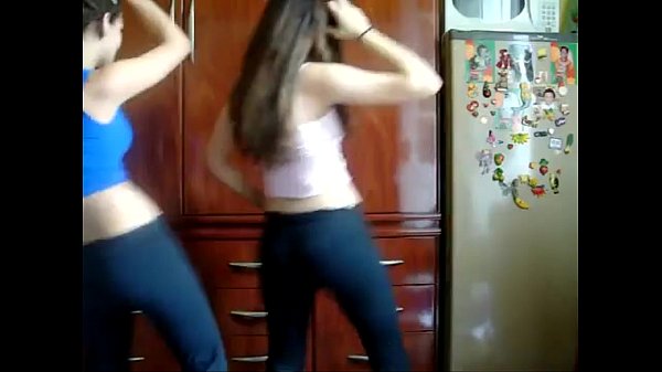 hotties rolling