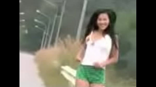 She s try to look pretty LOL