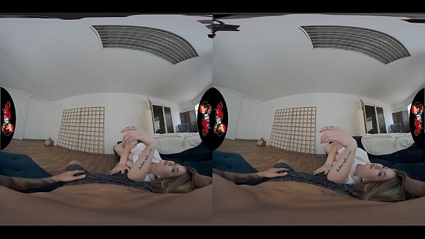 VRLatina - Sexy Blonde Latina Kenia Queen VR Experience