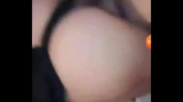 thumb female