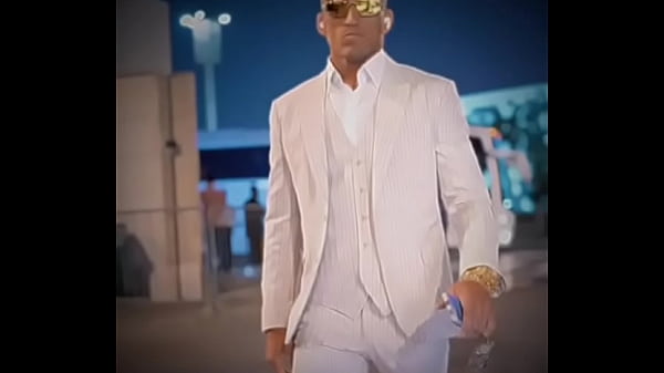 Charles Oliveira Era