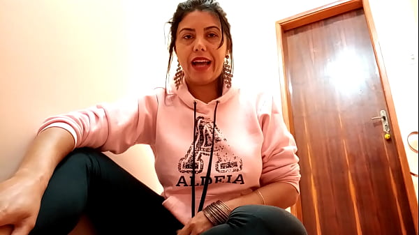 Sarah rosa │ bastidores do porn&ocirc; │ o truque da troca │ neste v&iacute;deo sarah explica como funciona o truque das trocas oferecidas por produtores e atores punheteiros