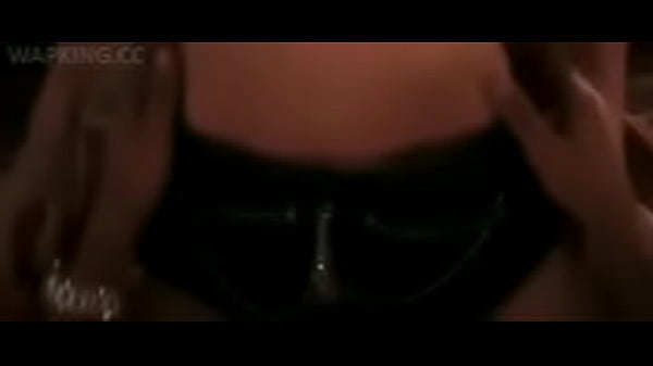Deleted Sunnys HOT Scene From Ragini MMS 2(wapking.cc)
