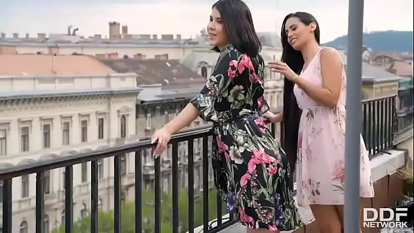 Luxe Lesbian Cravings