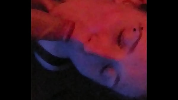 thumb back it up