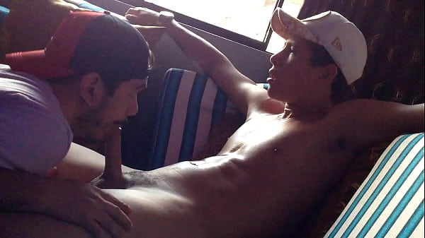 atleta quente recebe um bom boquete lento