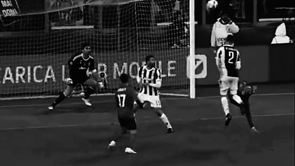 thumb cr7 edit