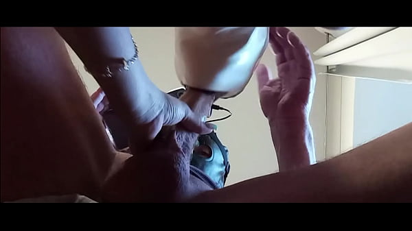 I am so good at giving blowjobs that it only takes 5 minutes to go from a limp cock to a cumshot in my mouth