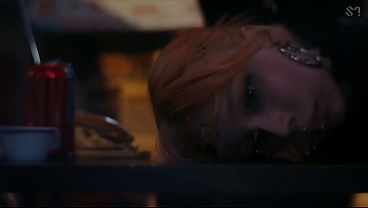 chicas ricas bailan hasta la noche con movimientos sensuales:3