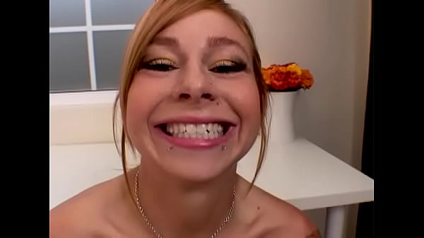 SCARLETT PAIN Sexy Big Naturel Tits Redhead POV Facial Blowjob