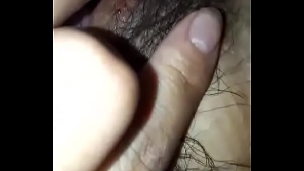 Download Video - Chilena de 27 se masturba
