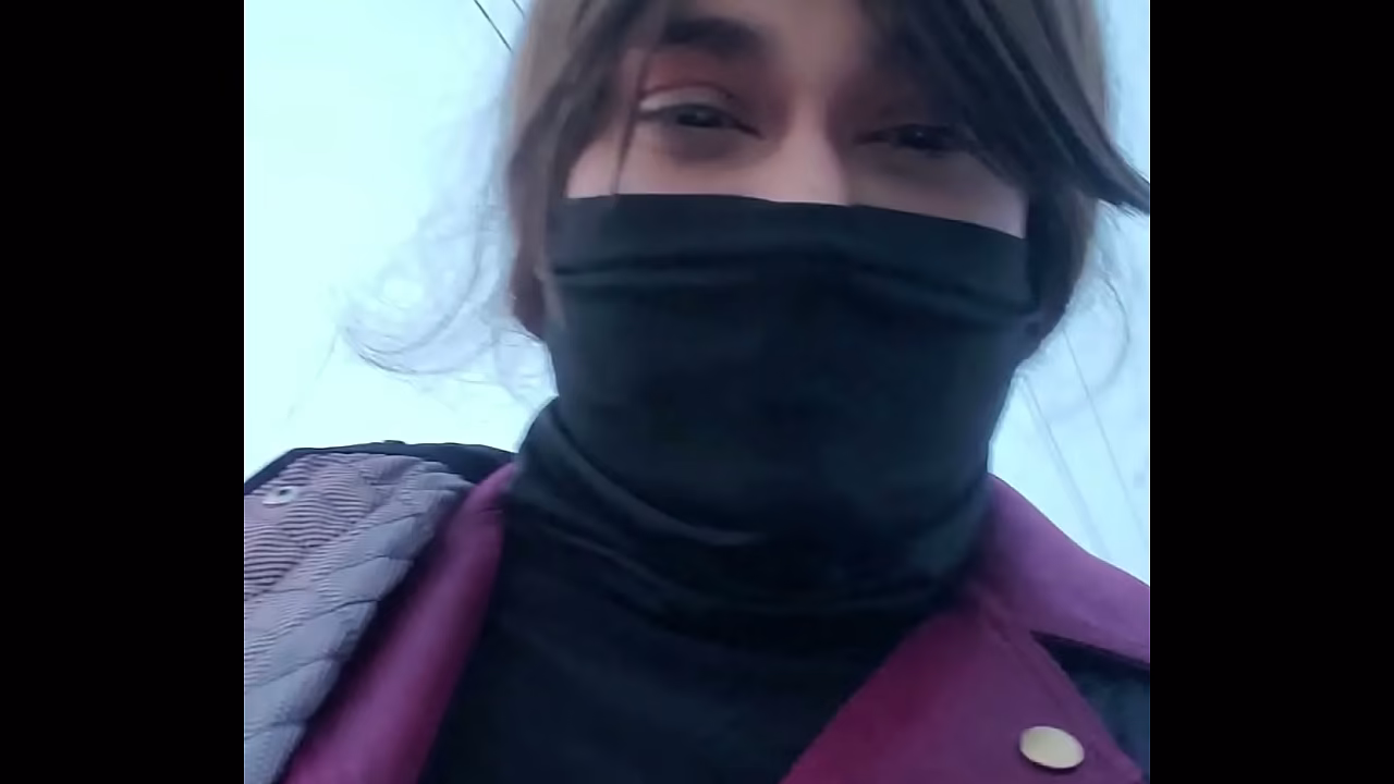 WALKING IN PANTYHOSE