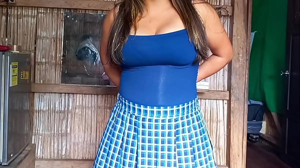 Download Video - PROFESOR SUCIO&excl;&excl; LA MUJER ESTUDIANTE REPROBO MATEMATICAS Y EL PROFESOR LA CITA EN UNA CASA DE CAMPO PARA APROBAR SU MATERIA CON UN EXAMEN ESPECIAL DE MAMADA PROFUNDA