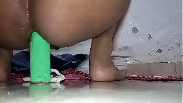 Download Video - Fucking my tight ass with dildo