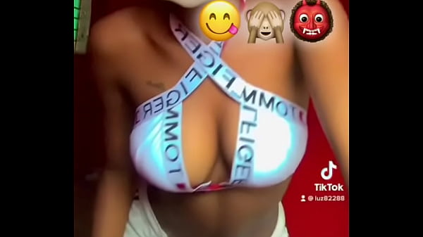 LUZ.82288 ASI BIALO ENCIMA DE TU PINGA