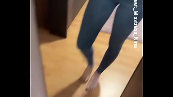 Good Morning!Today I have my little slave with me #blacknails #feet #feetfetish #slave  #sm ...