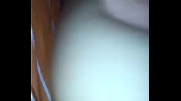 thumb hitting from behind
