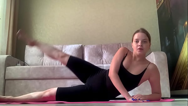 Morning routine: yoga and pleasuring pussy